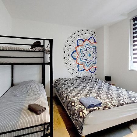 2 Bedroom Beautiful Apartment In לה טיו מראה חיצוני תמונה
